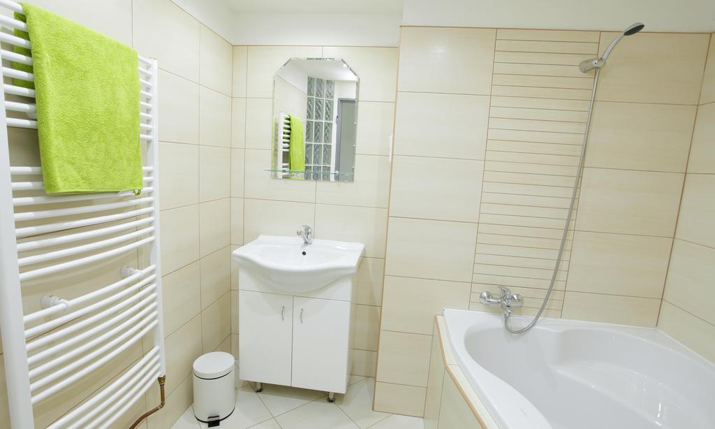 Apartman Pod Skalou V Ceskem Raji Besedice Dış mekan fotoğraf