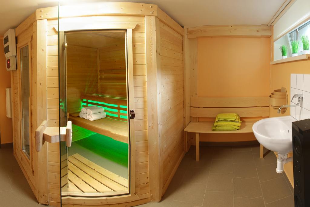 Apartman Pod Skalou V Ceskem Raji Besedice Dış mekan fotoğraf